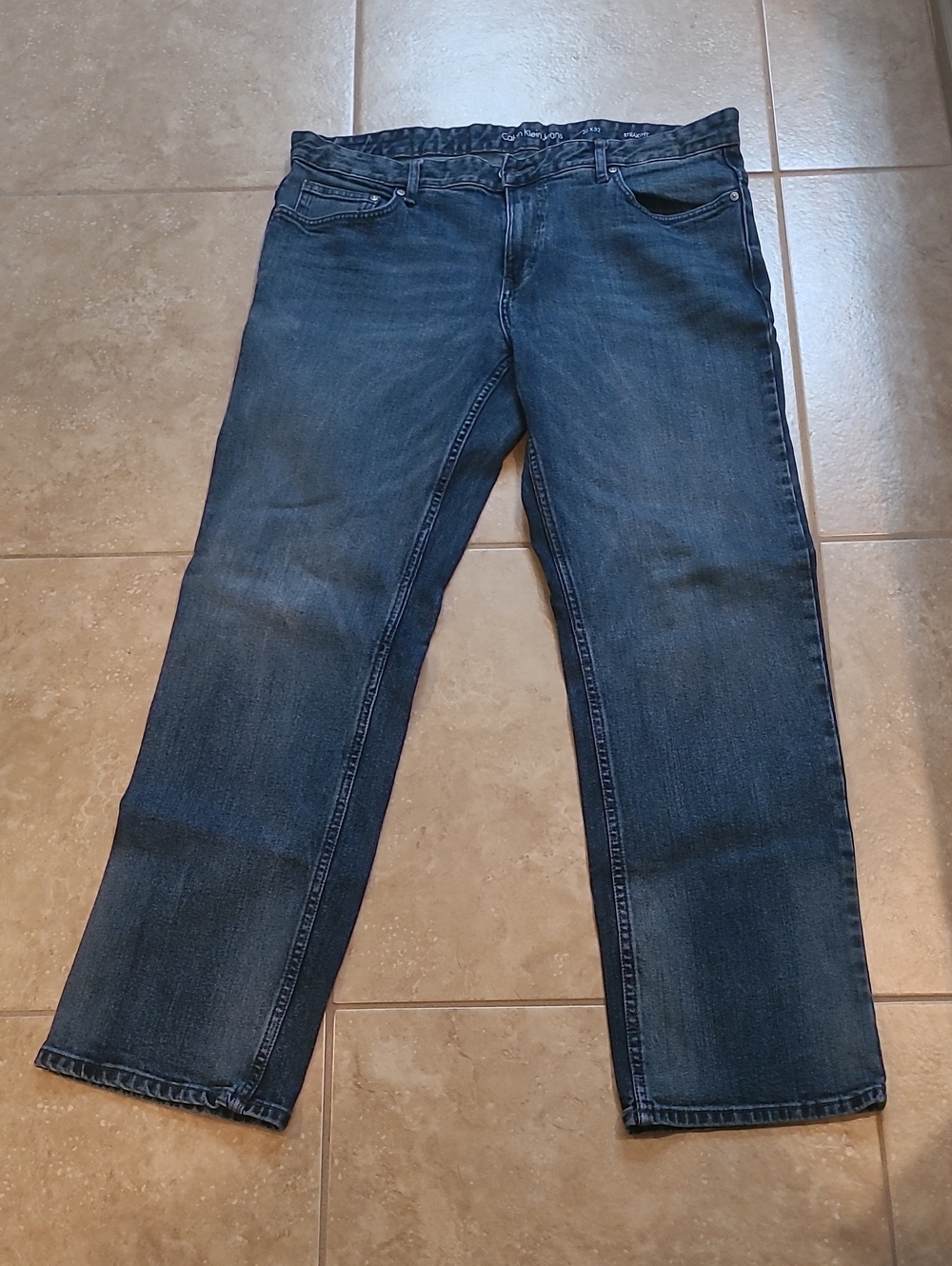 Calvin Klein Jeans Straight-Leg Dark Blue Denim 38 X 32